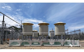 哈大電氣生產(chǎn)的并聯(lián)電抗器在韓國(guó)國(guó)家電網(wǎng)重點(diǎn)項(xiàng)目成功投運(yùn)